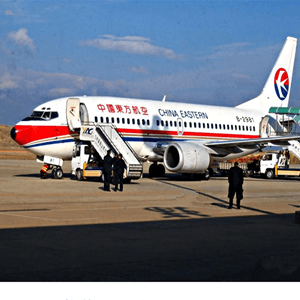 海口航空运输航空快运业稳步发展的原因是什么？